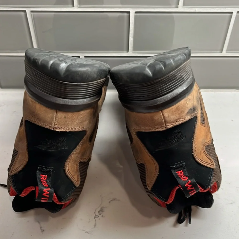 Red Wing 6674 Truhiker Hiking Boots WaterProof ‎ Aluminum Toe Men Size 9.5 D